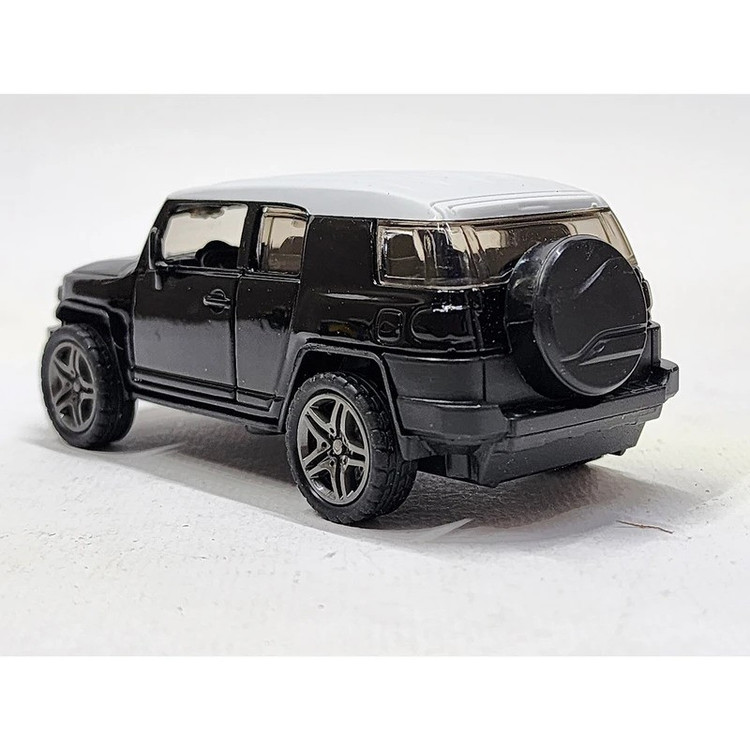 ماشین بازی مدل FJ Cruiser