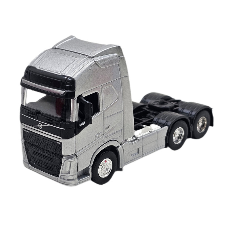 ماشین بازی ناب سل مدل اسب تریلی کشنده ولوو  ولی عقب کش کد  VOLVO FH NAAB003