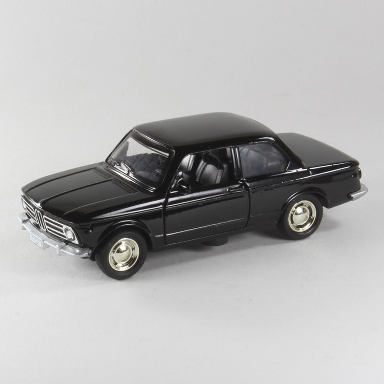 ماشین بازی طرح BMW 2002 کد 0039