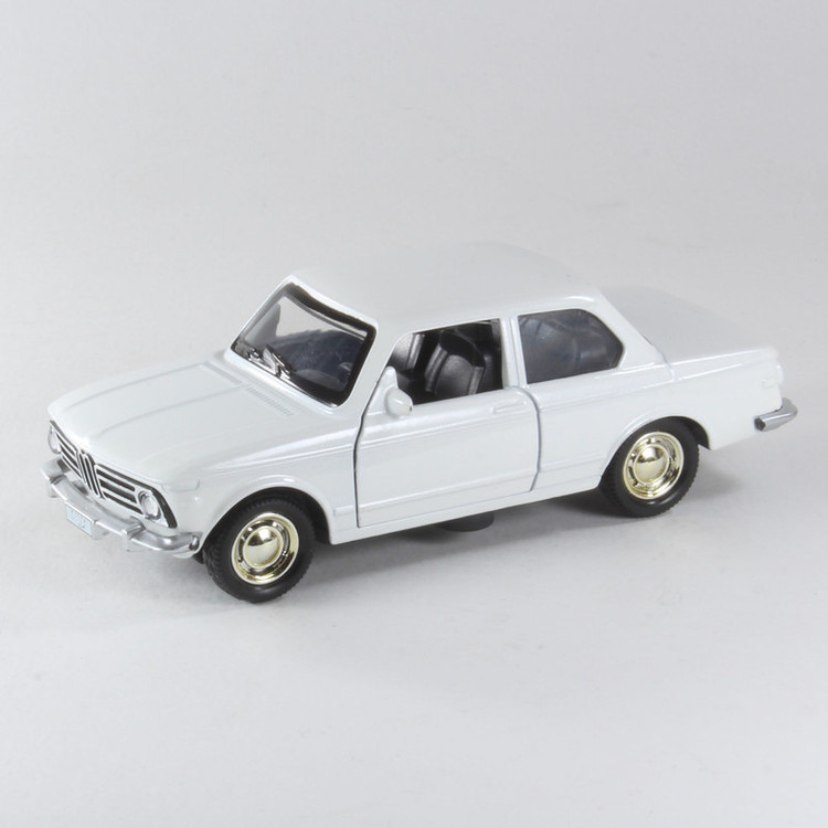 ماشین بازی طرح BMW 2002 کد 0039