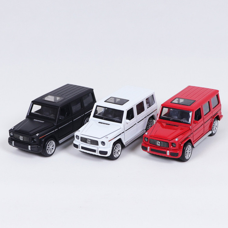 ماشین بازی مدل فلزی مرسدس بنز G-Class