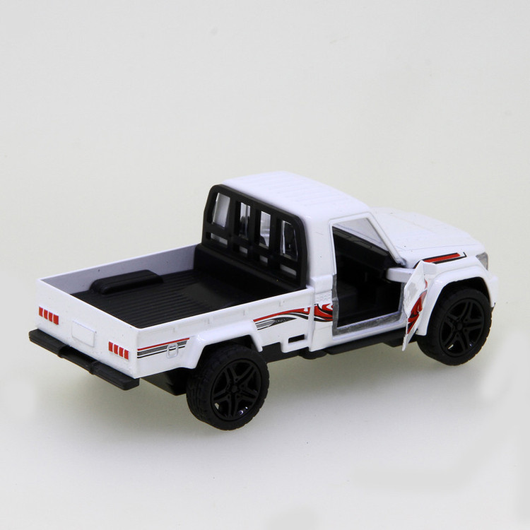 ماشین بازی مدل وانت تویوتا کد Toyota SY6068