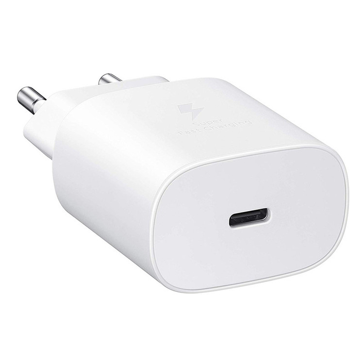 شارژر دیواری شارژر دیواری مدل NT10 به همراه کابل تبدیل USB-C