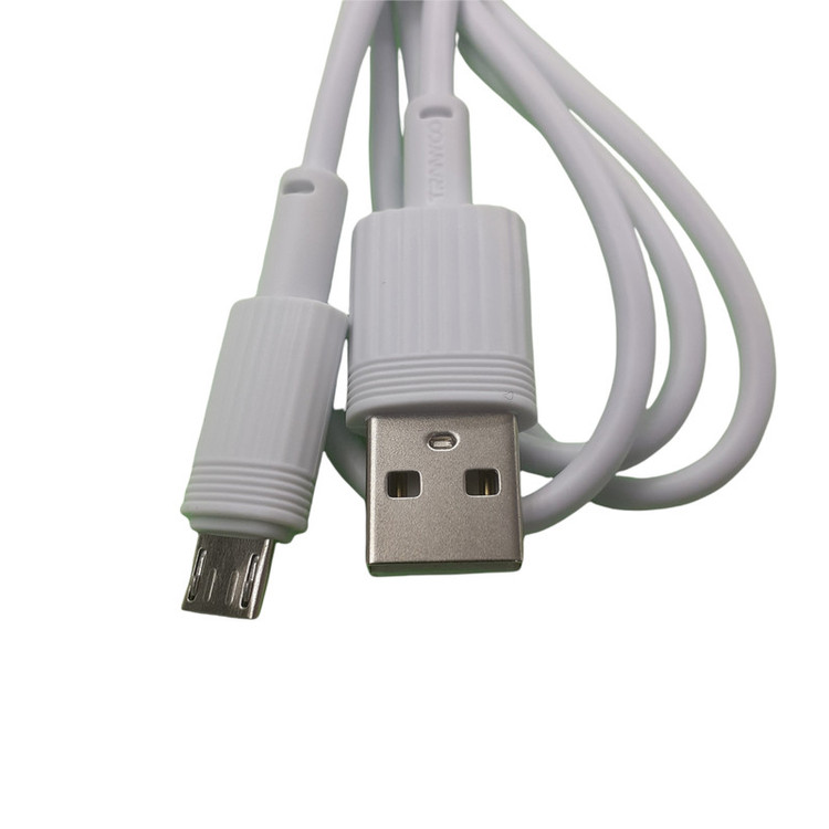 شارژر دیواری ترانیو مدل V16 به همراه کابل تبدیل microUSB