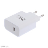 شارژر دیواری 30 وات کانفلون مدل C18C به همراه کابل USB-C