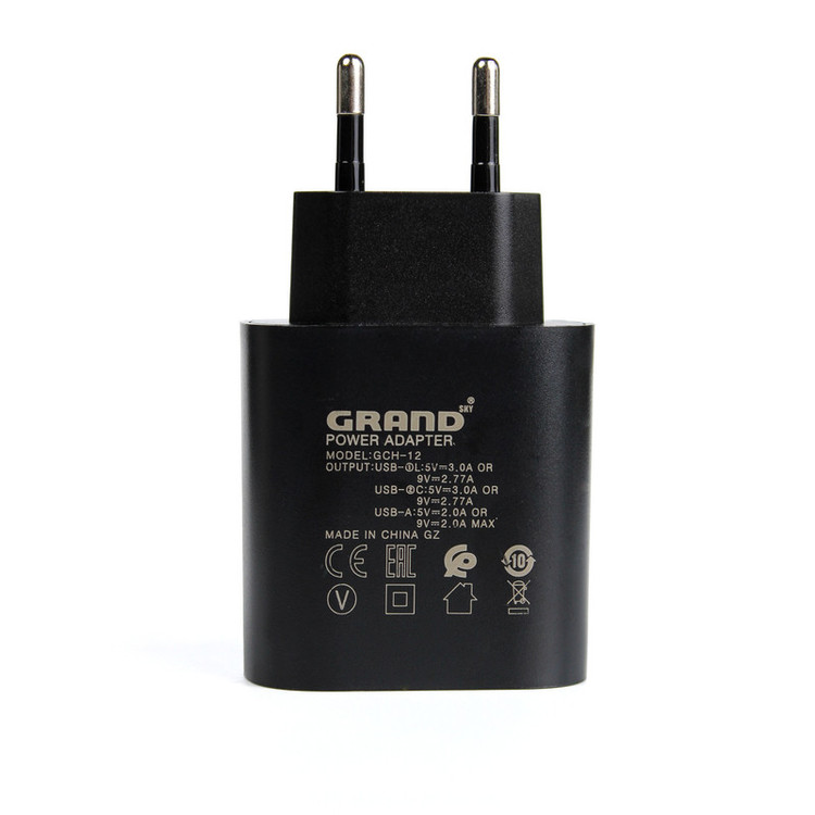 شارژر دیواری 50 وات 3 پورت گرند اسکای مدل GCH-12