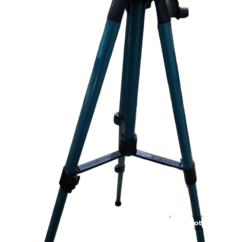 تراز لیزری چرخشی ماکوتا مدل TM-22 WF-360-1.20 به همراه سه پایه
